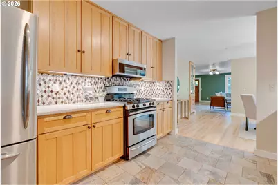 7335 SW 68th Ave, Portland, OR 97223 - Photo 10