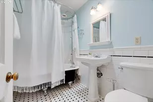 7335 SW 68th Ave, Portland, OR 97223 - Photo 16