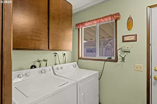 505 SW Tichenor St, Clatskanie, OR 97016 - Photo 34