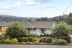 505 SW Tichenor St, Clatskanie, OR 97016 - Photo 2
