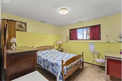 505 SW Tichenor St, Clatskanie, OR 97016 - Photo 32