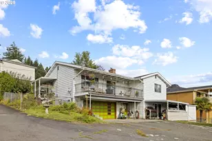 505 SW Tichenor St, Clatskanie, OR 97016 - Photo 4