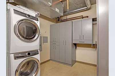1221 SW 10th Ave #1412, Portland, OR 97205 - Photo 28