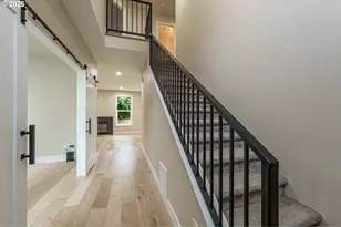 19451 PrairieView Terrace, Oregon City, OR 97045 - Photo 2