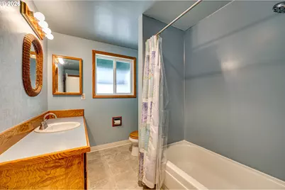 1004 NE 84th Ave, Vancouver, WA 98664 - Photo 18