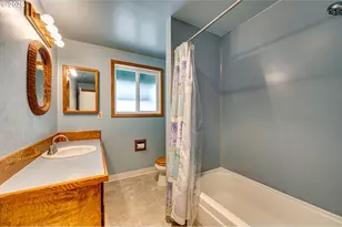 1004 NE 84th Ave, Vancouver, WA 98664 - Photo 18