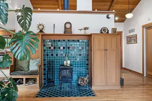 1867 Fircrest Dr, Eugene, OR 97403 - Photo 12