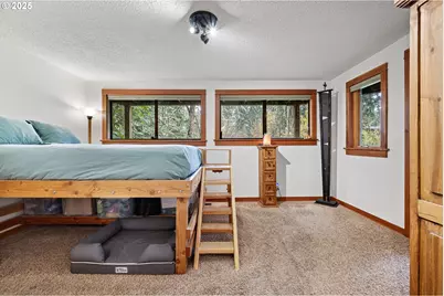 1867 Fircrest Dr, Eugene, OR 97403 - Photo 26