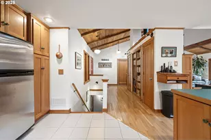 1867 Fircrest Dr, Eugene, OR 97403 - Photo 22