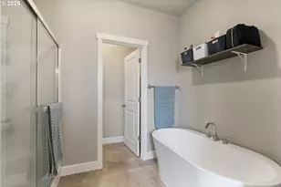 280 NW Double Eagle Ave, Madras, OR 97741 - Photo 26