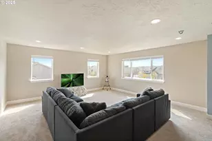 280 NW Double Eagle Ave, Madras, OR 97741 - Photo 14