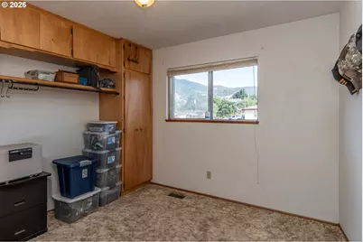 225 SE Stevenson Ave, Myrtle Creek, OR 97457 - Photo 22
