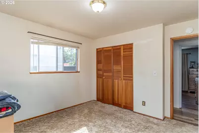 225 SE Stevenson Ave, Myrtle Creek, OR 97457 - Photo 26