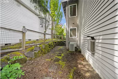 4296 SE Augusta Loop, Gresham, OR 97080 - Photo 42
