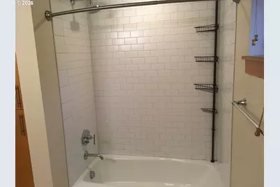 7910 SW 31st Ave #306, Portland, OR 97219 - Photo 12