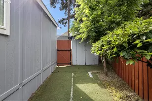 9700 SW Tualatin Rd, Tualatin, OR 97062 - Photo 26