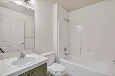7095 NE Rocky Brook St, Hillsboro, OR 97124 - Photo 16