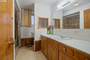 5291 10th St SE, Salem, OR 97306 - Photo 10