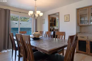 645 SE 4th St, Newport, OR 97365 - Photo 6