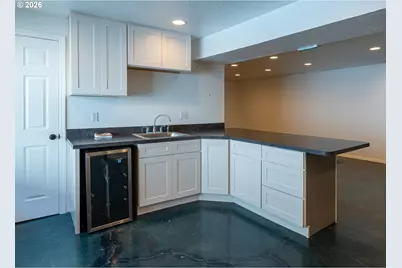 645 SE 4th St, Newport, OR 97365 - Photo 42