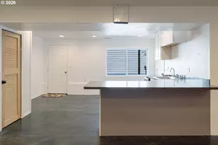 645 SE 4th St, Newport, OR 97365 - Photo 34