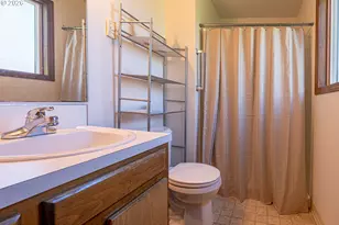 645 SE 4th St, Newport, OR 97365 - Photo 12