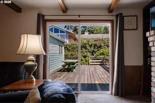 645 SE 4th St, Newport, OR 97365 - Photo 18