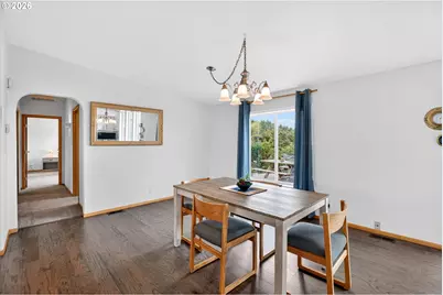 638 NE 55th St, Newport, OR 97365 - Photo 10