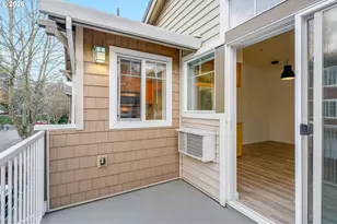 10857 SW Canterbury Ln, Tigard, OR 97224 - Photo 6