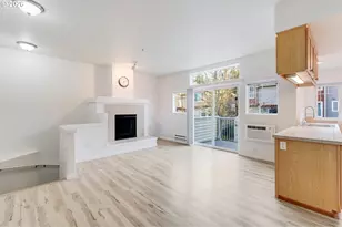 10857 SW Canterbury Ln, Tigard, OR 97224 - Photo 4