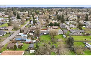 224 6th St, Dayton, OR 97114 - Photo 32