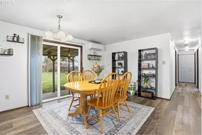 224 6th St, Dayton, OR 97114 - Photo 8