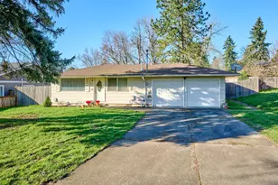 4615 SE Roethe Rd, Milwaukie, OR 97267 - Photo 2