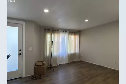 3280 SE 127th Pl, Portland, OR 97236 - Photo 6
