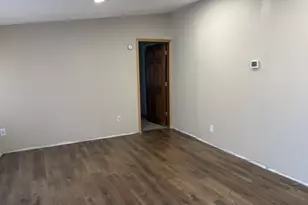3280 SE 127th Pl, Portland, OR 97236 - Photo 8