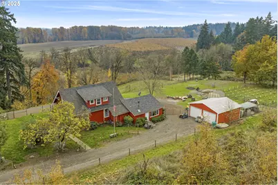 1824 NE Waterfront St, Newberg, OR 97132 - Photo 12