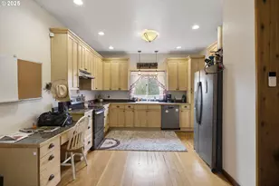 1824 NE Waterfront St, Newberg, OR 97132 - Photo 16