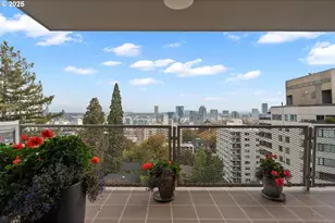 2323 SW Park Pl, Portland, OR 97205 - Photo 42