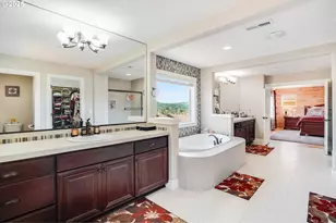 10703 NW Glenmore Way, Portland, OR 97229 - Photo 30