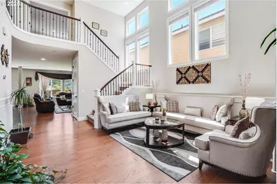 10703 NW Glenmore Way, Portland, OR 97229 - Photo 2