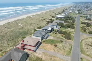910 NW Oceania Dr, Waldport, OR 97394 - Photo 48