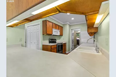 3264 SE 153rd Ave, Portland, OR 97236 - Photo 12