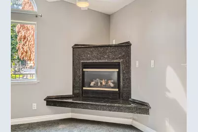 6402 SE 57th Ave, Portland, OR 97206 - Photo 8