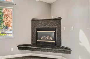 6402 SE 57th Ave, Portland, OR 97206 - Photo 8