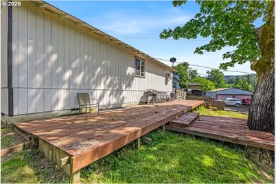 211 Fox St, Rainier, OR 97048 - Photo 38
