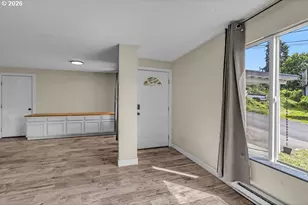 211 Fox St, Rainier, OR 97048 - Photo 16