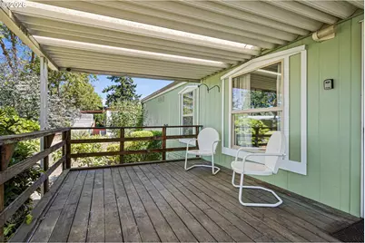 1400 Candlelight Dr #180, Eugene, OR 97402 - Photo 20
