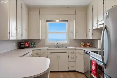 6807 Corregidor Rd, Vancouver, WA 98664 - Photo 10