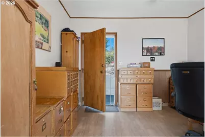6807 Corregidor Rd, Vancouver, WA 98664 - Photo 6