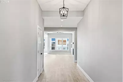 3547 W 2nd St, Washougal, WA 98671 - Photo 4